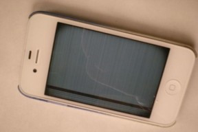 解决iPhone3无法更新系统的问题（让您的老款iPhone3恢复更新的正常功能）